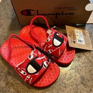 NWT Champion Toddler Size 7 Slides​